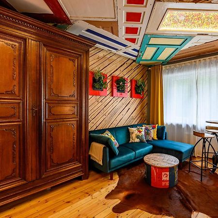 Arthouse Narnia Lägenhet Liepāja Exteriör bild